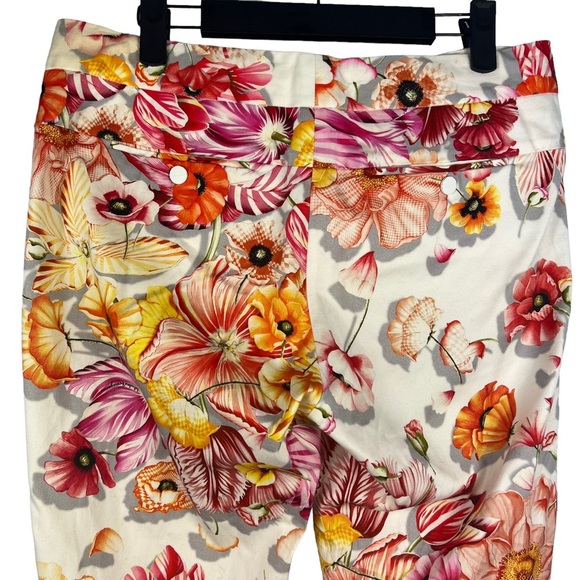 Salvatore Ferragamo Pants Women’s Size 4 Floral Printed Cropped Mid Rise Capri - Picture 12 of 12